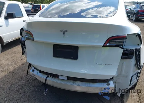 2021 Tesla Model Y Long Range Dual Motor All-Wheel Drive from USA, damaged, VIN 5YJYGDEE7MF080625